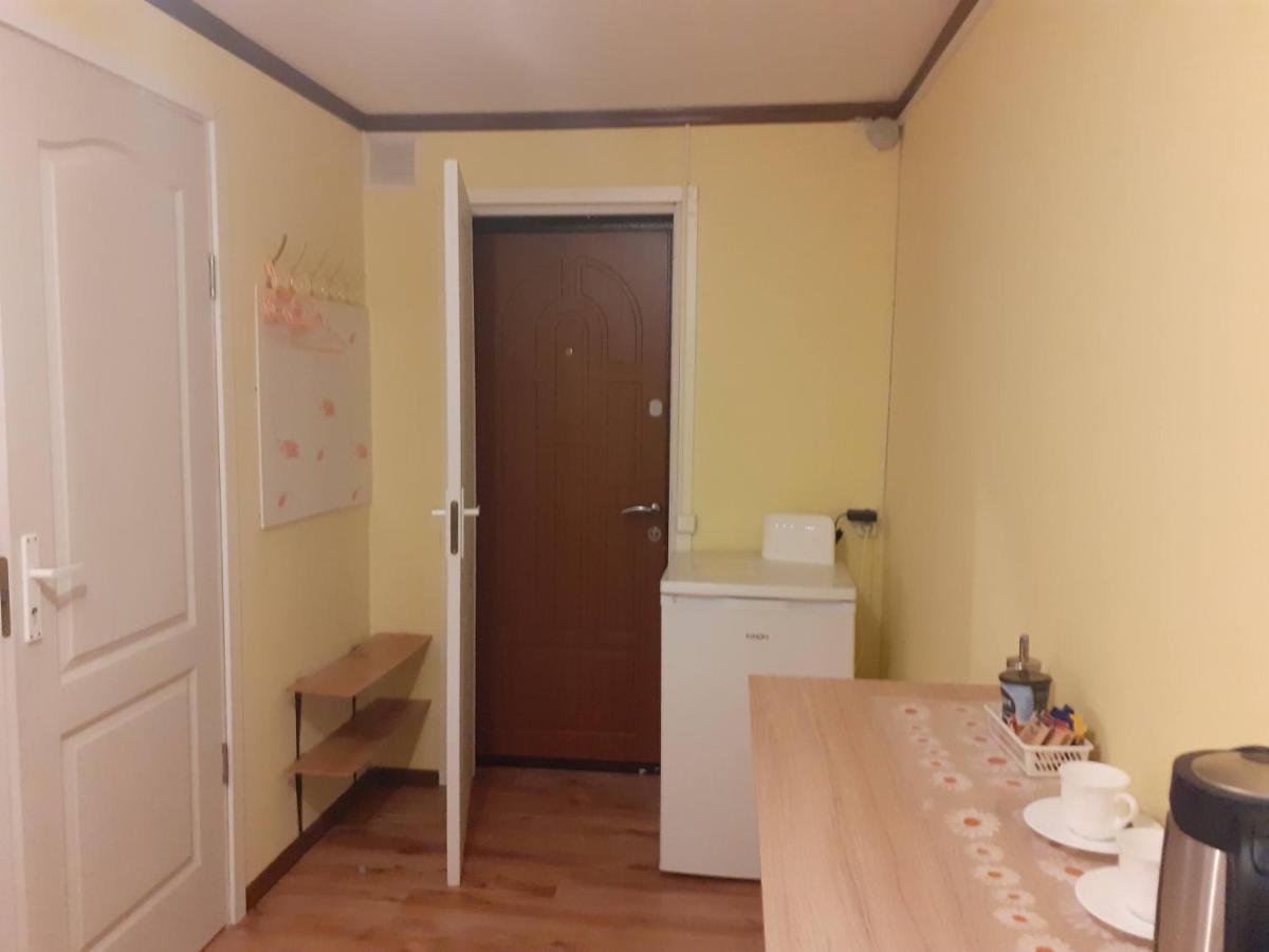 Avotu Stabu Private Flats In A Separate House For One Or Couple ريغا المظهر الخارجي الصورة