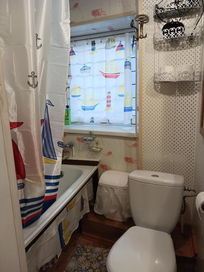 Avotu Stabu Private Flats In A Separate House For One Or Couple ريغا المظهر الخارجي الصورة