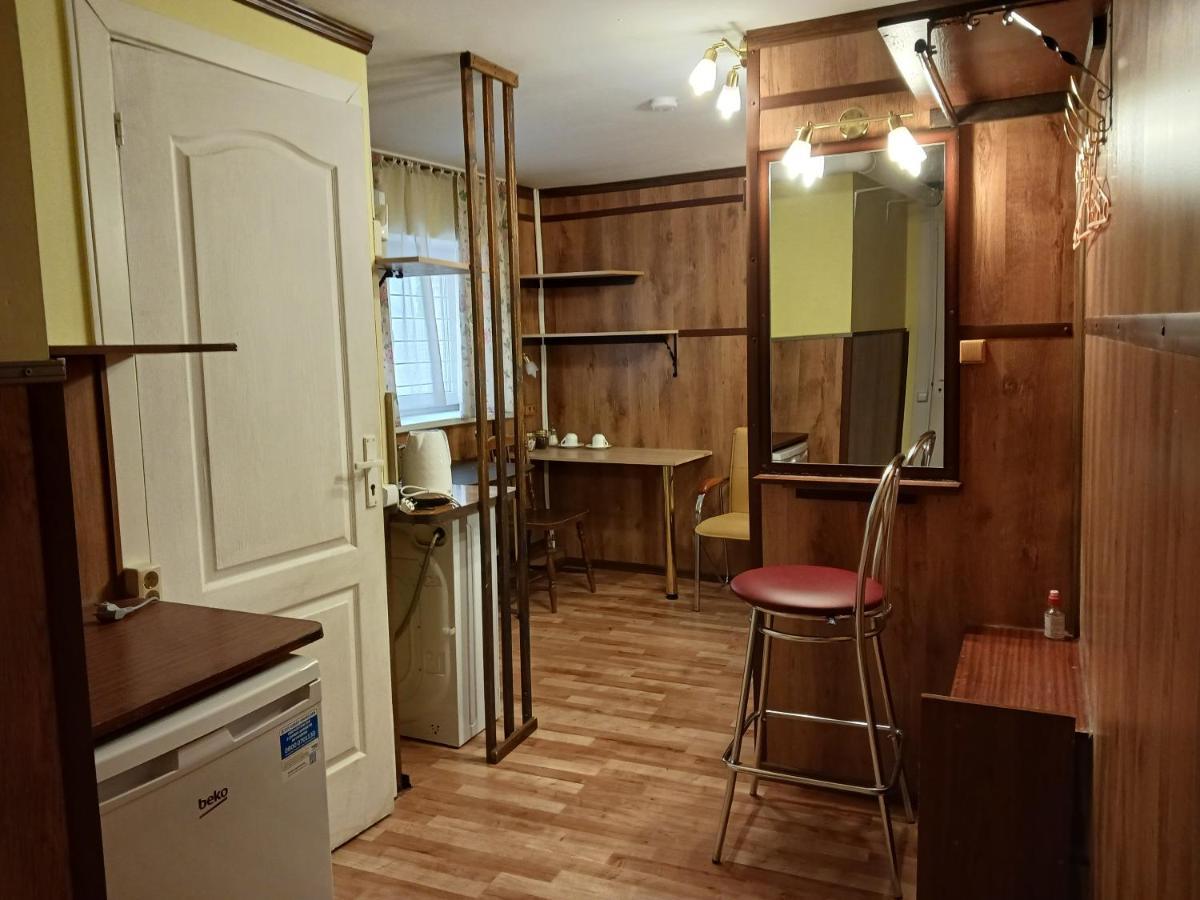 Avotu Stabu Private Flats In A Separate House For One Or Couple ريغا المظهر الخارجي الصورة